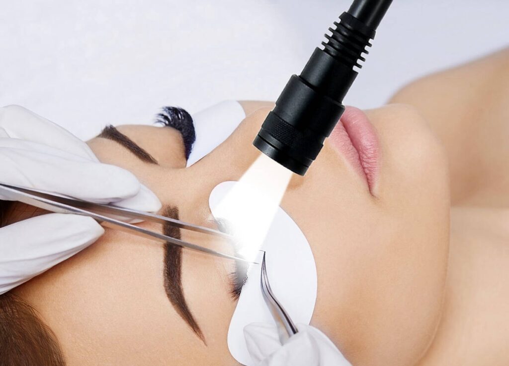 LED lash lamp