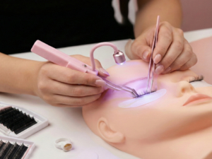 uv lash tweezers light